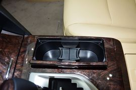 2015款丰田凯美瑞2.0G豪华版