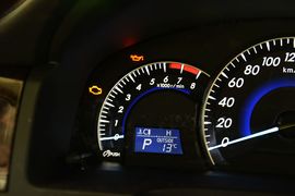 2015款丰田凯美瑞2.0G豪华版