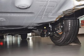 2015款大众新桑塔纳1.6L手动豪华版