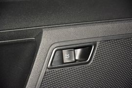 2015款大众新桑塔纳1.6L手动豪华版