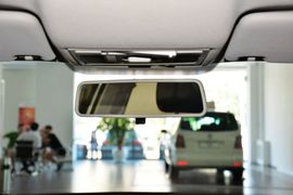 2015款大众新桑塔纳1.6L手动豪华版