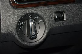 2015款大众新桑塔纳1.6L手动豪华版