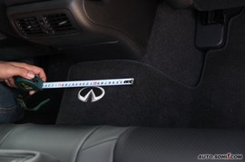 英菲尼迪G25上市静态实拍图