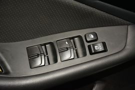 2015款东南V