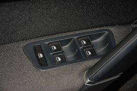 2015款大众高尔夫1.2TSI自动舒适型