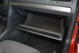 2015款大众高尔夫1.2TSI自动舒适型