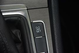 2015款大众高尔夫1.2TSI自动舒适型