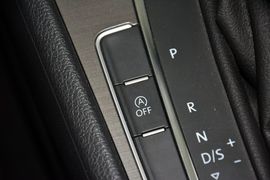 2015款大众高尔夫1.2TSI自动舒适型
