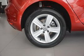 2015款大众高尔夫1.2TSI自动舒适型