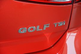 2015款大众高尔夫1.2TSI自动舒适型