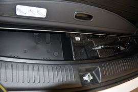 2013款起亚新佳乐2.0L