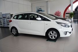 2013款起亚新佳乐2.0L