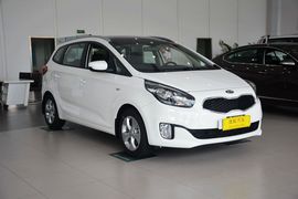 2013款起亚新佳乐2.0L