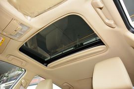 2014款丰田卡罗拉1.8L