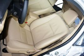 2014款丰田卡罗拉1.8L