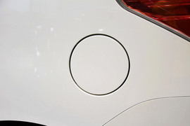 2014款丰田逸致180E