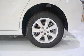 2014款丰田逸致180E