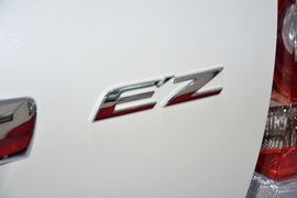 2014款丰田逸致180E