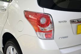 2014款丰田逸致180E