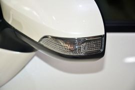 2014款丰田逸致180E