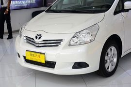 2014款丰田逸致180E