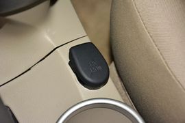 2014款丰田逸致180E
