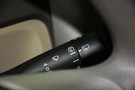 2014款丰田逸致180E