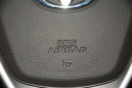 2014款丰田逸致180E