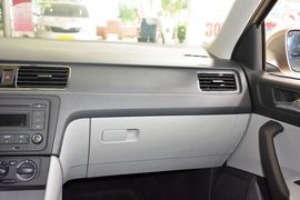 2015款斯柯达昕锐1.6L自动智选型
