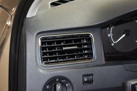 2015款斯柯达昕锐1.6L自动智选型