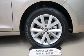 2015款斯柯达昕锐1.6L自动智选型