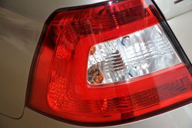 2015款斯柯达昕锐1.6L自动智选型