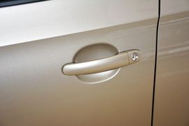 2015款斯柯达昕锐1.6L自动智选型