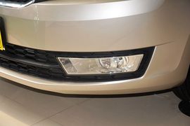 2015款斯柯达昕锐1.6L自动智选型