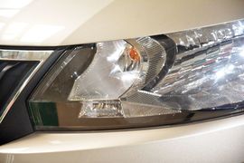 2015款斯柯达昕锐1.6L自动智选型