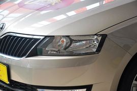 2015款斯柯达昕锐1.6L自动智选型