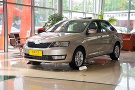 2015款斯柯达昕锐1.6L自动智选型
