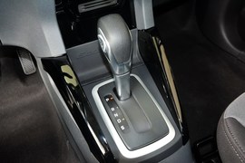 2013款福特翼搏1.5L自动风尚型