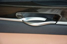 2014款宝马730Li臻享型