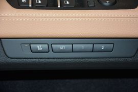 2014款宝马730Li臻享型