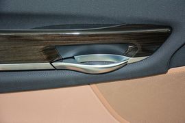 2014款宝马730Li臻享型