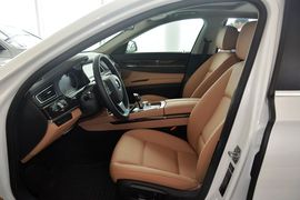 2014款宝马730Li臻享型