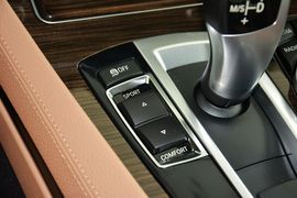 2014款宝马730Li臻享型
