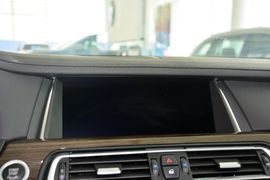 2014款宝马730Li臻享型