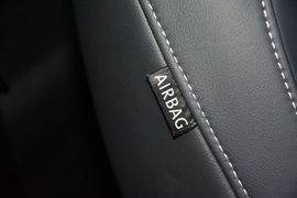 2015款大众朗逸1.6L自动豪华型