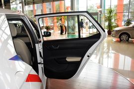 2015款斯柯达晶锐1.4L自动创行版