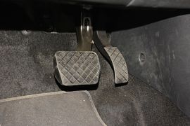 2015款斯柯达晶锐1.4L自动创行版