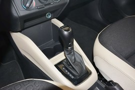 2015款斯柯达晶锐1.4L自动创行版