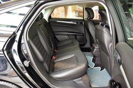 2013款福特蒙迪欧1.5L