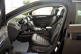 2013款福特蒙迪欧1.5L